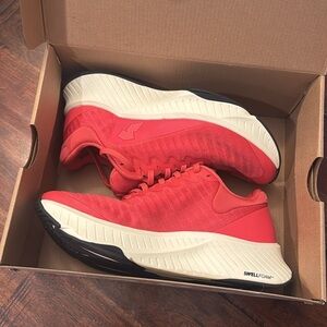 Rad Global Red R1 Runners NWT
